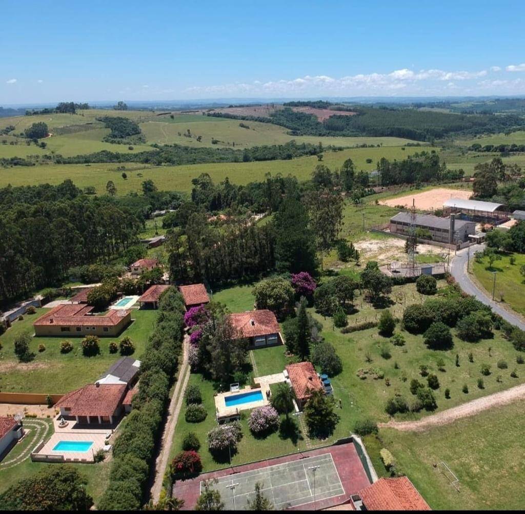 #147 - Casa para Venda em Sarapuí - SP