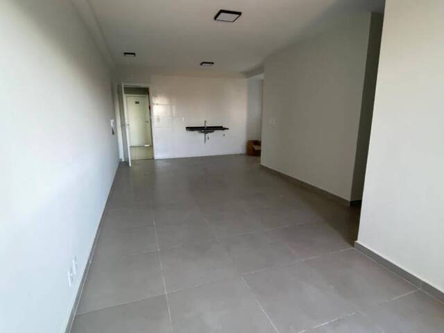 #101 - Apartamento para Venda em Sorocaba - SP - 2