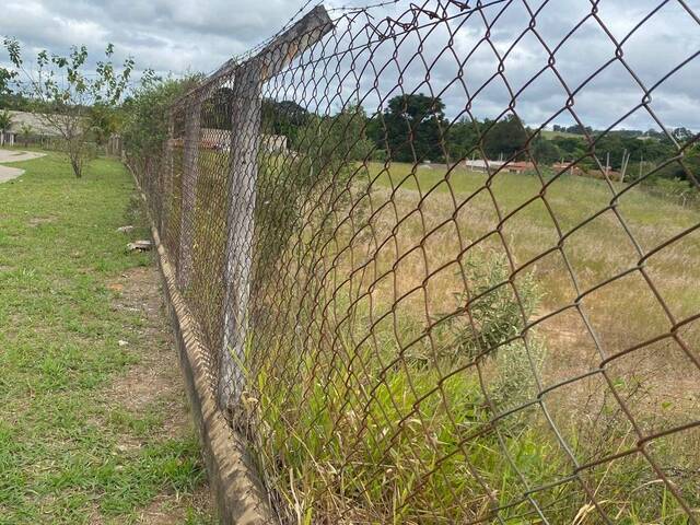 Área para Venda em Sarapuí - 3